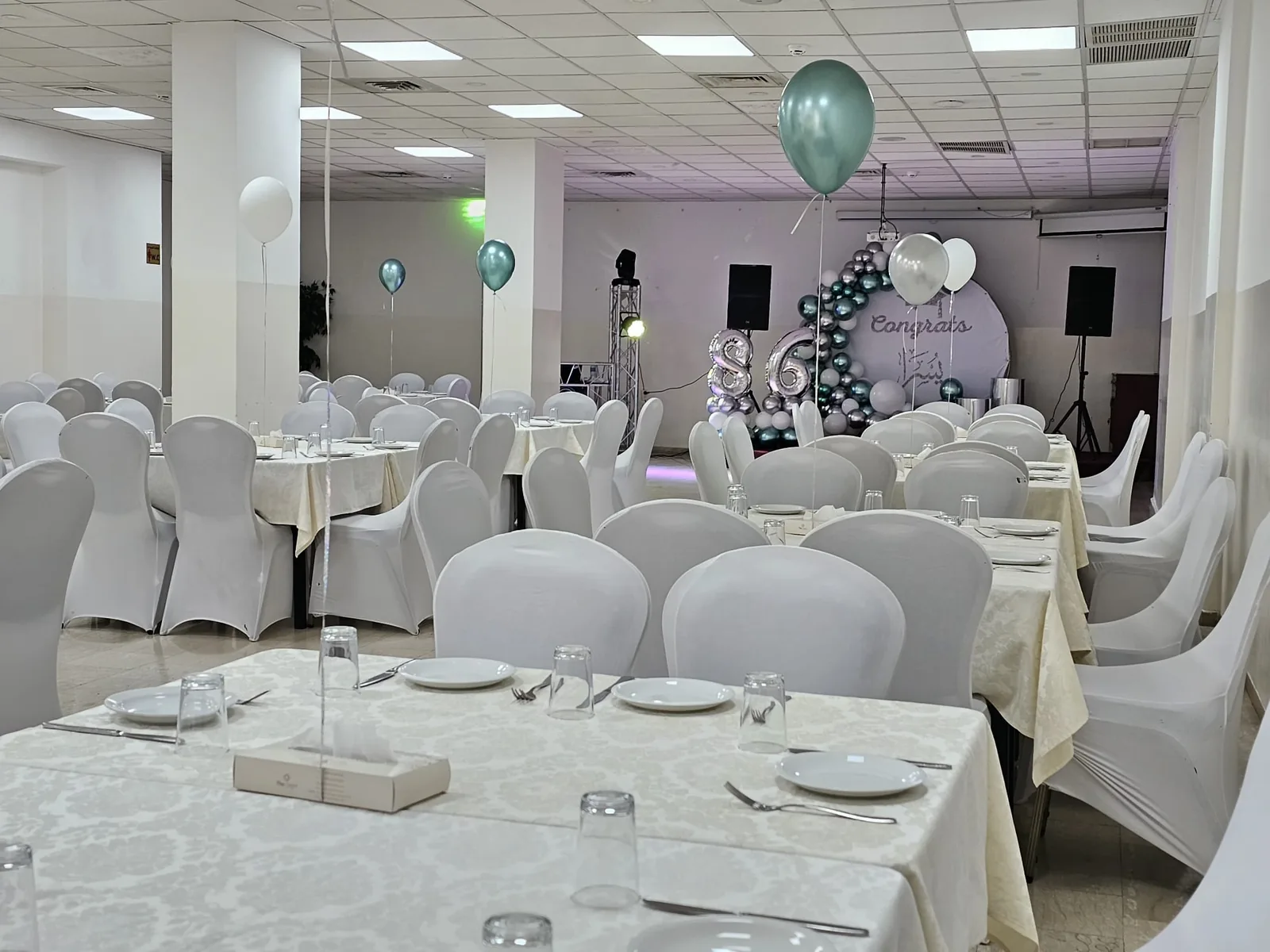 تنسيق الطاولات